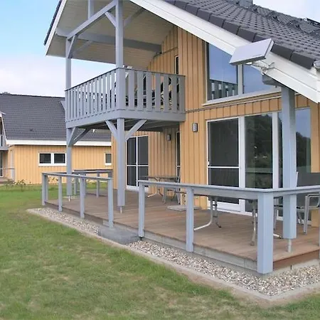 Mirow, Feriehus Granzow
