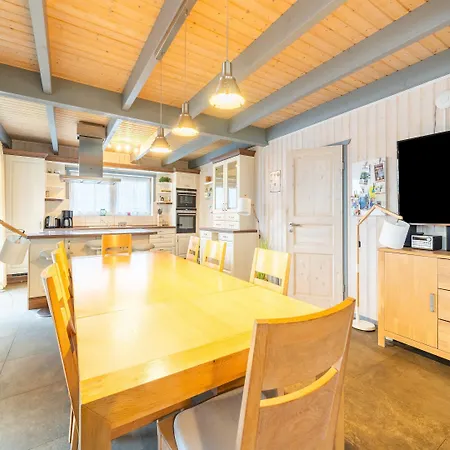 Ferienhaus Exklusives Skandinavisches In Mirow